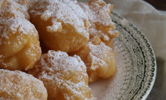 Buñuelos de Viento e Don Chisciotte, ricetta dolce spagnola con la lettura di Don Chisciotte, a cura di Gabriella Rizzo | Homework & Muffin