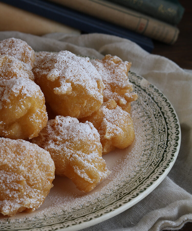 Buñuelos de Viento e Don Chisciotte, ricetta dolce spagnola con la lettura di Don Chisciotte, a cura di Gabriella Rizzo | Homework & Muffin